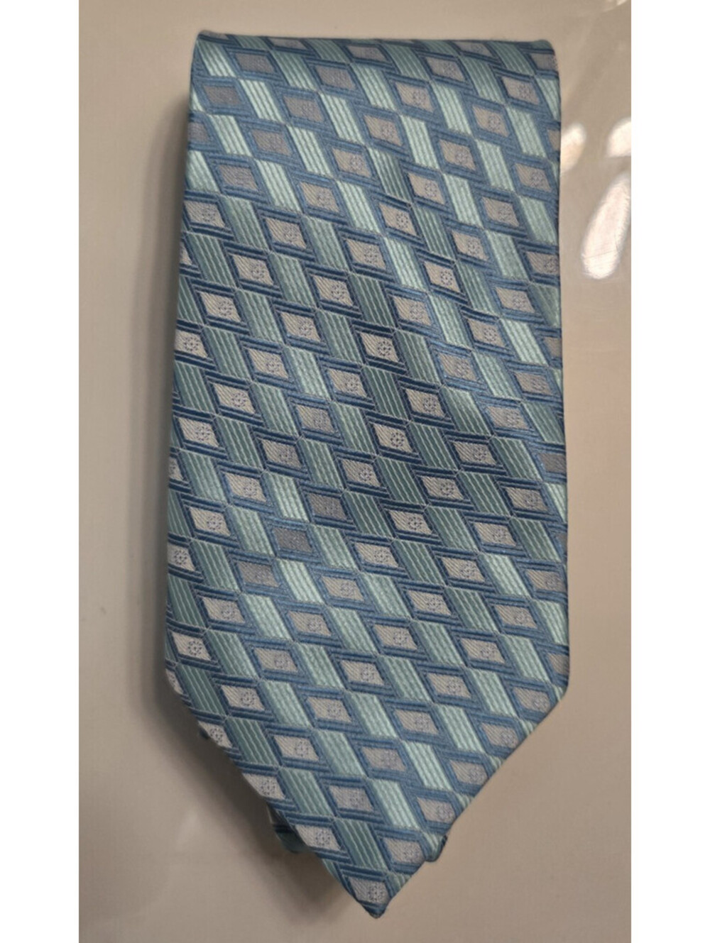 Giorgio Armani Neck Tie Designer Geometric Blue Made in Italy Handmade 100% Silk